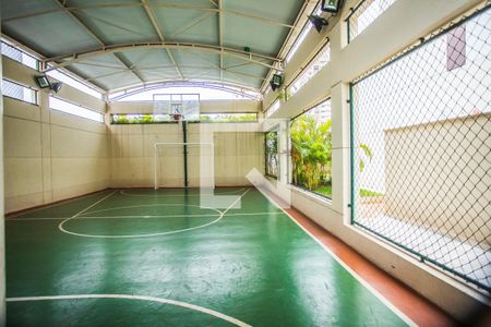 Apartamento à venda com 61m², 2 quartos e 2 vagas Apartamento à venda com 61m², 2 quartos e 2 vagasÁrea comum - Quadra Poliesportiva