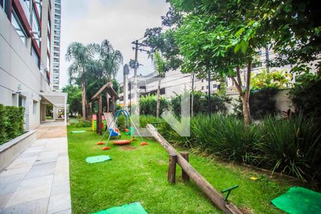 Apartamento à venda com 61m², 2 quartos e 2 vagas Apartamento à venda com 61m², 2 quartos e 2 vagasÁrea Comum - Playground