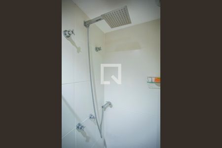 Apartamento à venda com 61m², 2 quartos e 2 vagas Apartamento à venda com 61m², 2 quartos e 2 vagasBanheiro 2 - Chuveiro