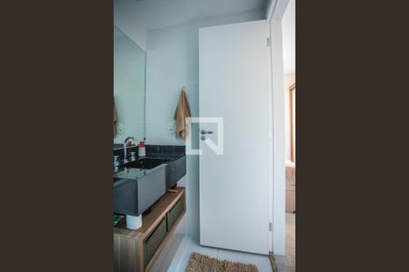 Apartamento à venda com 61m², 2 quartos e 2 vagas Apartamento à venda com 61m², 2 quartos e 2 vagasBanheiro Suíte