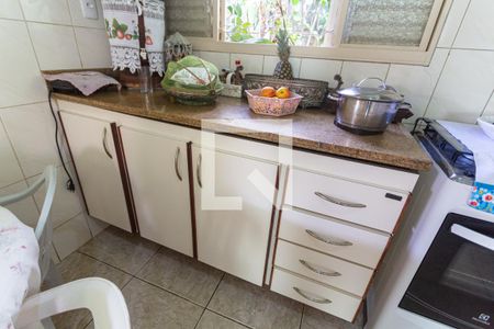 Casa à venda com 337m², 3 quartos e 3 vagas Casa à venda com 337m², 3 quartos e 3 vagasArmário da Cozinha