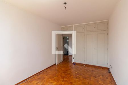 Apartamento para alugar com 215m², 3 quartos e 2 vagas Apartamento para alugar com 215m², 3 quartos e 2 vagasQuarto 3