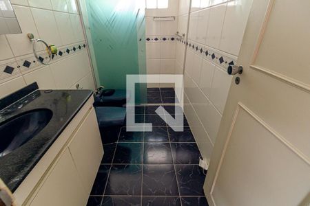 Apartamento para alugar com 215m², 3 quartos e 2 vagas Apartamento para alugar com 215m², 3 quartos e 2 vagasBanheiro 1 - Suíte