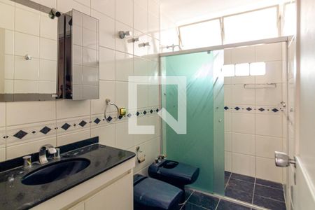 Apartamento para alugar com 215m², 3 quartos e 2 vagas Apartamento para alugar com 215m², 3 quartos e 2 vagasBanheiro 1 - Suíte