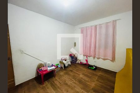Quarto 1 de casa para alugar com 2 quartos, 82m² em Jardim Rosa de Franca, Guarulhos