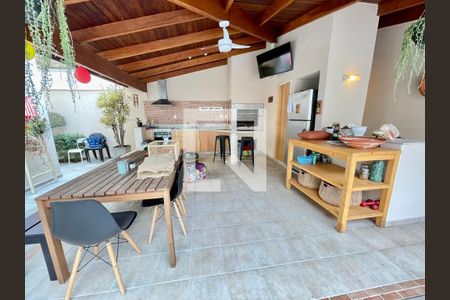 Casa de condomínio à venda com 350m², 4 quartos e 4 vagas