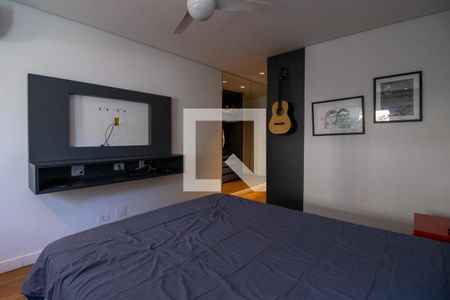 Casa de condomínio à venda com 210m², 4 quartos e 4 vagas Casa de condomínio à venda com 210m², 4 quartos e 4 vagasQuarto 3