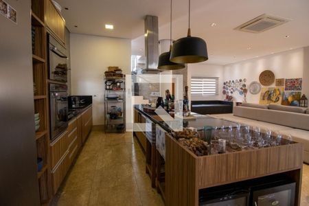 Casa de condomínio à venda com 210m², 4 quartos e 4 vagas Casa de condomínio à venda com 210m², 4 quartos e 4 vagasCozinha