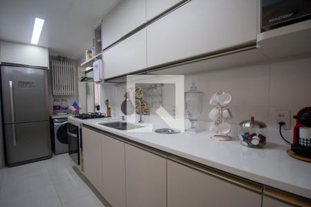 Casa de condomínio à venda com 145m², 3 quartos e 2 vagas Casa de condomínio à venda com 145m², 3 quartos e 2 vagasCozinha