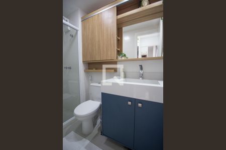 Casa de condomínio à venda com 145m², 3 quartos e 2 vagas Casa de condomínio à venda com 145m², 3 quartos e 2 vagasBanheiro da Suíte 1