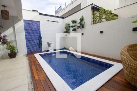 Casa de condomínio à venda com 145m², 3 quartos e 2 vagas Casa de condomínio à venda com 145m², 3 quartos e 2 vagasÁrea Gourmet