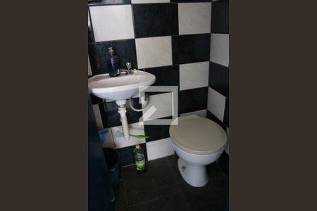 Casa para alugar com 350m², 1 quarto e 3 vagasBanheiro