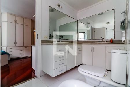 Apartamento à venda com 150m², 3 quartos e 3 vagasBanheiro do Quarto 1 - Suíte