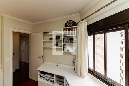 Apartamento à venda com 150m², 3 quartos e 3 vagasQuarto 3