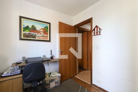 Apartamento à venda com 71m², 2 quartos e 1 vagaQuarto 2