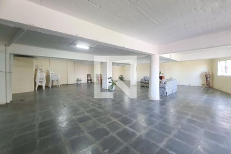 Apartamento à venda com 71m², 2 quartos e 1 vagaÁrea comum - Salão de festas