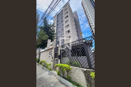 Apartamento à venda com 71m², 2 quartos e 1 vagaFachada