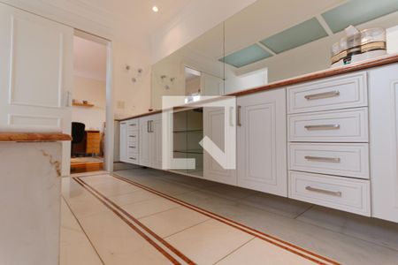 Casa para alugar com 1200m², 5 quartos e 8 vagas Casa para alugar com 1200m², 5 quartos e 8 vagasbanheiro 3