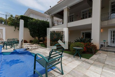 Casa para alugar com 1200m², 5 quartos e 8 vagas Casa para alugar com 1200m², 5 quartos e 8 vagasÁrea comum - Piscina