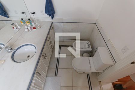 Casa para alugar com 1200m², 5 quartos e 8 vagas Casa para alugar com 1200m², 5 quartos e 8 vagasbanheiro 1