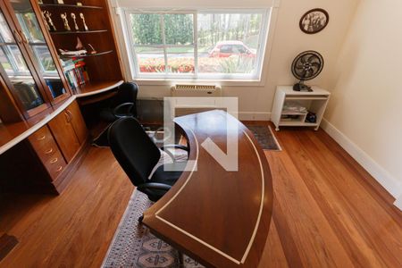 Casa para alugar com 1200m², 5 quartos e 8 vagas Casa para alugar com 1200m², 5 quartos e 8 vagasescritório