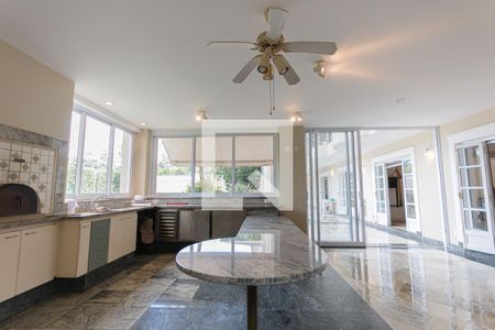 Casa para alugar com 1200m², 5 quartos e 8 vagas Casa para alugar com 1200m², 5 quartos e 8 vagasÁrea gourmet