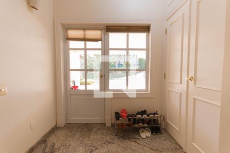 Casa para alugar com 1200m², 5 quartos e 8 vagas Casa para alugar com 1200m², 5 quartos e 8 vagassala 4