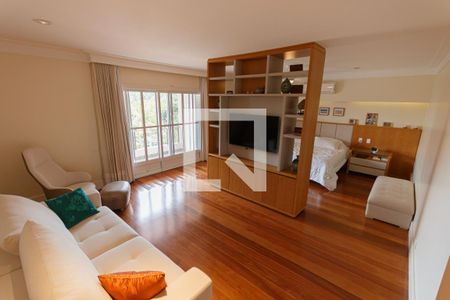 Casa para alugar com 1200m², 5 quartos e 8 vagas Casa para alugar com 1200m², 5 quartos e 8 vagasquarto 4