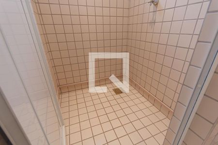 Casa para alugar com 1200m², 5 quartos e 8 vagas Casa para alugar com 1200m², 5 quartos e 8 vagasbanheiro 8