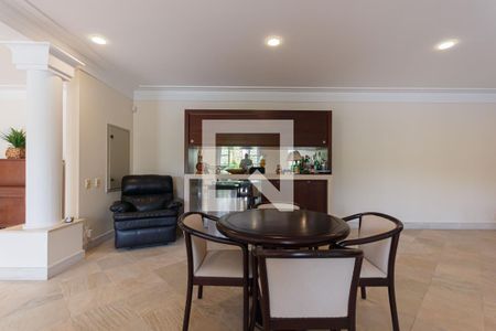 Casa para alugar com 1200m², 5 quartos e 8 vagas Casa para alugar com 1200m², 5 quartos e 8 vagasSala de Jogos