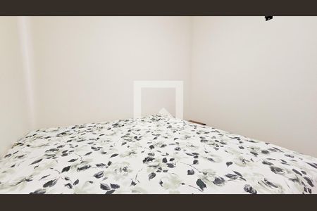 Apartamento à venda com 200m², 5 quartos e 2 vagas Apartamento à venda com 200m², 5 quartos e 2 vagasSuíte 02