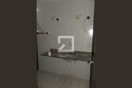 Casa à venda com 200m², 4 quartos e sem vagaBanheiro