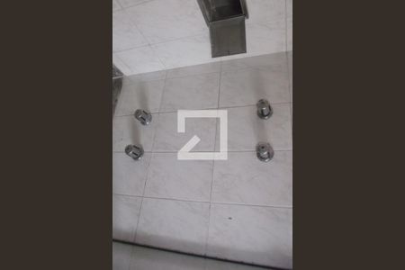 Casa à venda com 200m², 4 quartos e sem vagaBanheiro