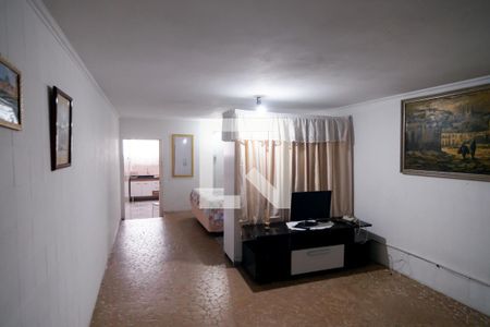 Casa à venda com 150m², 2 quartos e 2 vagas Casa à venda com 150m², 2 quartos e 2 vagasGaragem