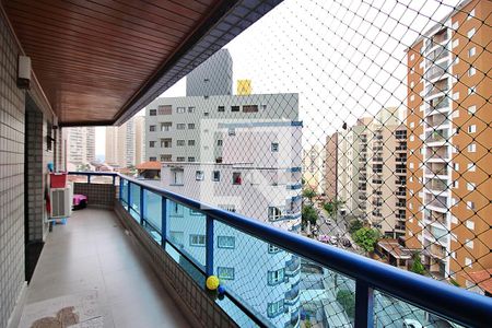 Apartamento à venda com 155m², 3 quartos e 2 vagasSacada da Suíte 1, Suíte 2 e Suíte 3 