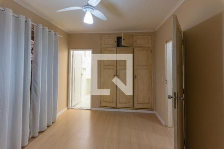 Casa à venda com 283m², 4 quartos e 4 vagas Casa à venda com 283m², 4 quartos e 4 vagasSuíte 2