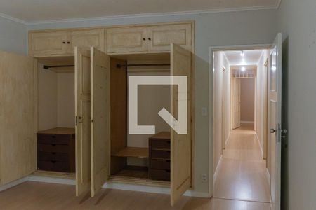 Casa à venda com 283m², 4 quartos e 4 vagas Casa à venda com 283m², 4 quartos e 4 vagasSuíte 1