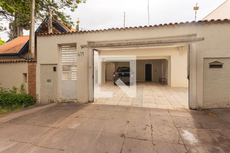Casa à venda com 283m², 4 quartos e 4 vagas Casa à venda com 283m², 4 quartos e 4 vagasGaragem