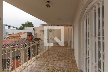 Casa à venda com 283m², 4 quartos e 4 vagas Casa à venda com 283m², 4 quartos e 4 vagasVaranda da Sala