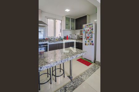 Apartamento à venda com 131m², 3 quartos e 2 vagas1 Andar - Cozinha e Área de Serviço