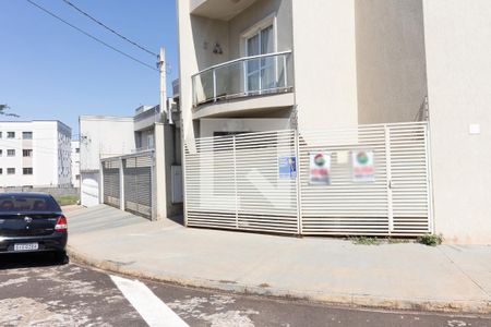 Apartamento para alugar com 67m², 2 quartos e 1 vaga Apartamento para alugar com 67m², 2 quartos e 1 vagaFachada