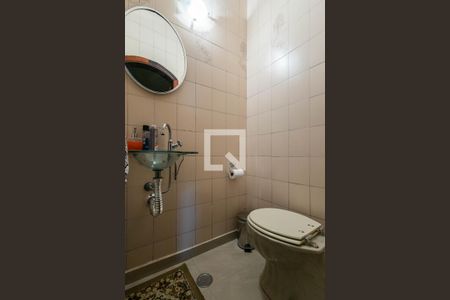 Casa à venda com 200m², 4 quartos e 2 vagasLavabo