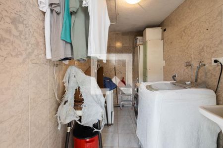 Casa à venda com 200m², 4 quartos e 2 vagasÁrea de Serviço