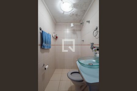 Casa à venda com 200m², 4 quartos e 2 vagasBanheiro 3