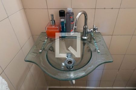 Casa à venda com 200m², 4 quartos e 2 vagasLavabo