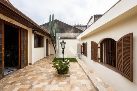 Casa à venda com 200m², 4 quartos e 2 vagasQuintal