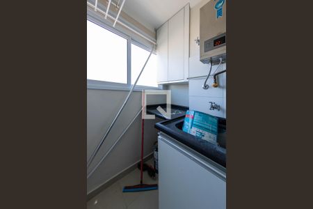 Apartamento à venda com 45m², 2 quartos e 1 vaga Apartamento à venda com 45m², 2 quartos e 1 vagaÁrea de Serviço