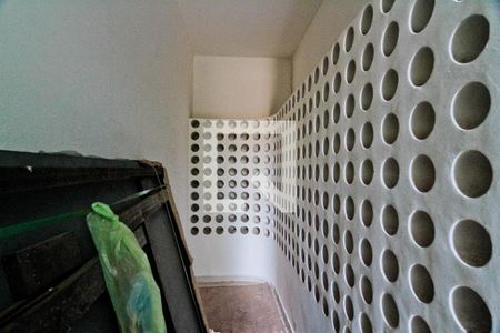 Casa à venda com 465m², 4 quartos e 5 vagas Casa à venda com 465m², 4 quartos e 5 vagasAdega