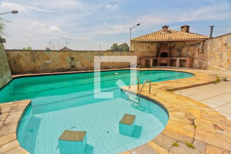 Casa à venda com 465m², 4 quartos e 5 vagas Casa à venda com 465m², 4 quartos e 5 vagasÁrea externa