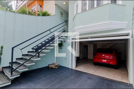 Casa à venda com 190m², 3 quartos e 3 vagasGaragem